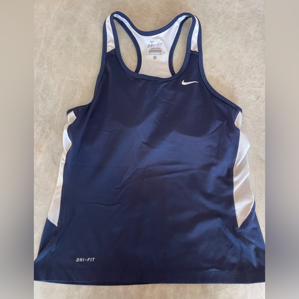 Nike Dri fit tennis tank